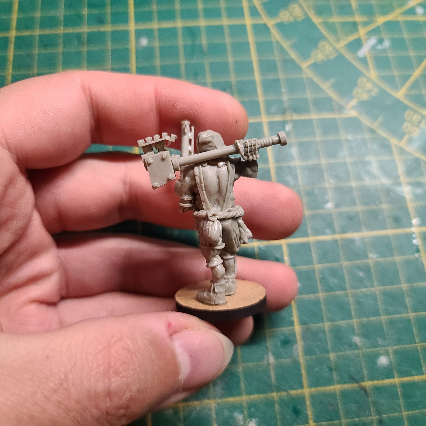 "Crusher" Harry : Bourreau