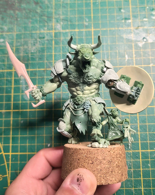 Némôs l'Exilé et Asterion