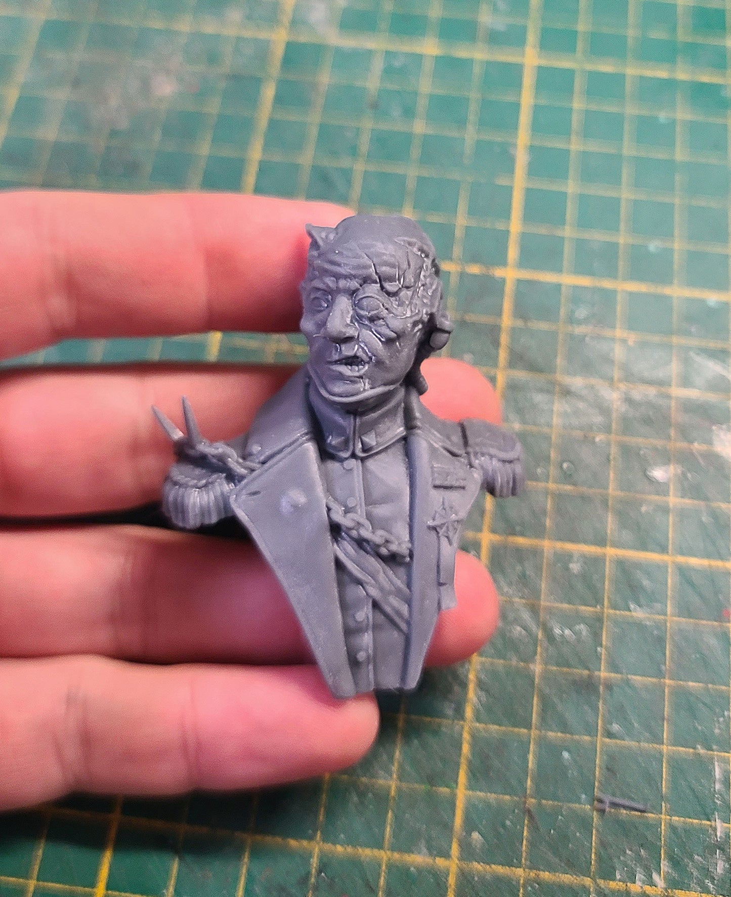 Buste Lieutenant Chaos